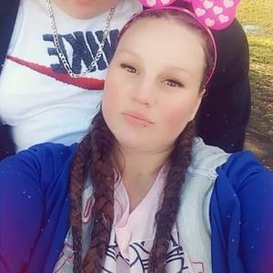 Meet your Posher, Whitney